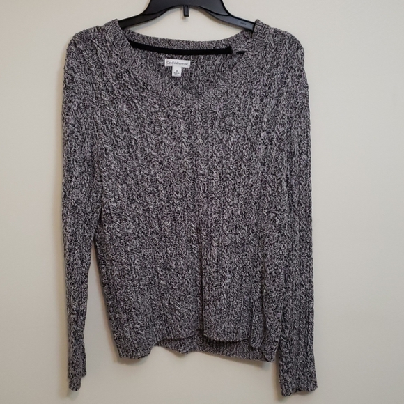 Women's M Croft&Barrow Gray Sweater - Picture 1 of 5
